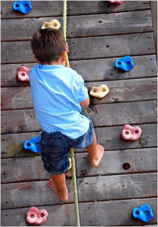 Head Start Body Start pic climbing wall